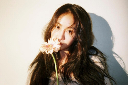 '봄의 캐럴'로 돌아온 소유[스페이스오디티 제공]